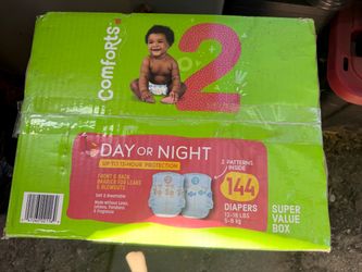Comforts Size 2 Diapers 144-Count Super Value Box
