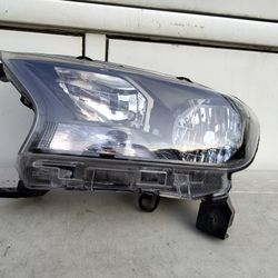 2019 2020 FORD RANGER OEM LEFT HALOGEN HEADLIGHT ASSEMBLY KB3B13W030BF