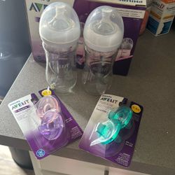 2 Avent Glass Bottle 8oz 