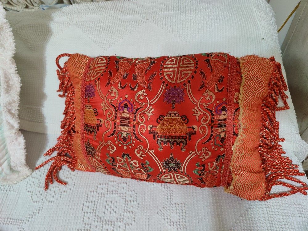 BEAUTIFUL RED SILK ORIENTAL DESIGN REVERSIBLE LUMBAR PILLOW