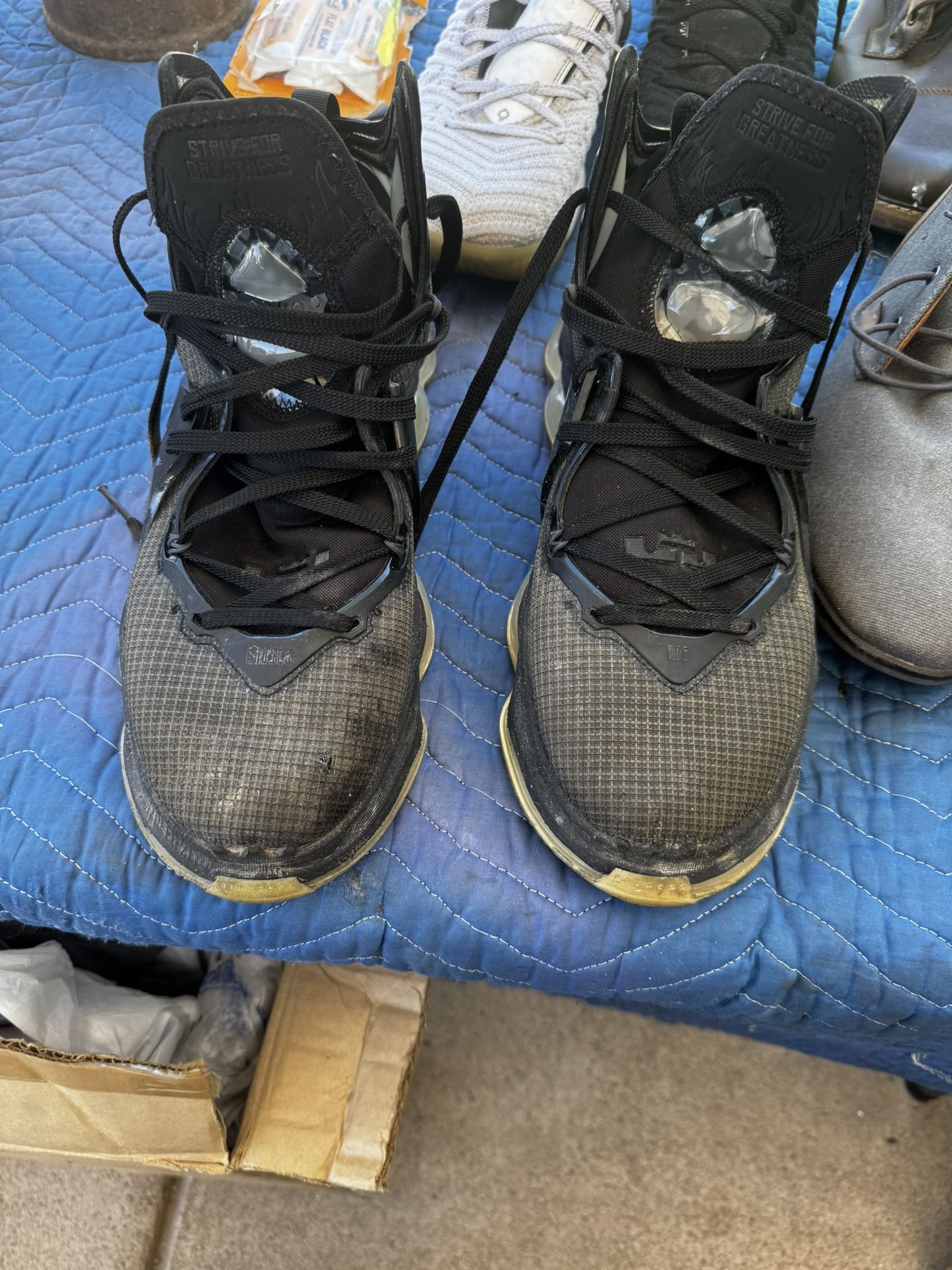 Air Jordan $80 OBO Size 13