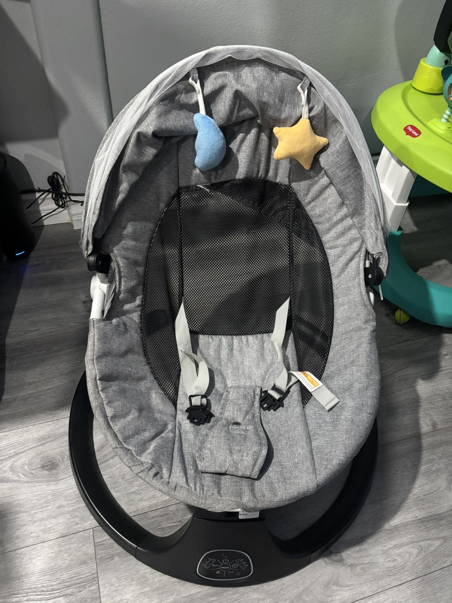 Gender neutral Baby Swing