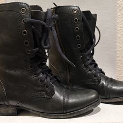 Steve Madden Troopa black leather combat boots.  