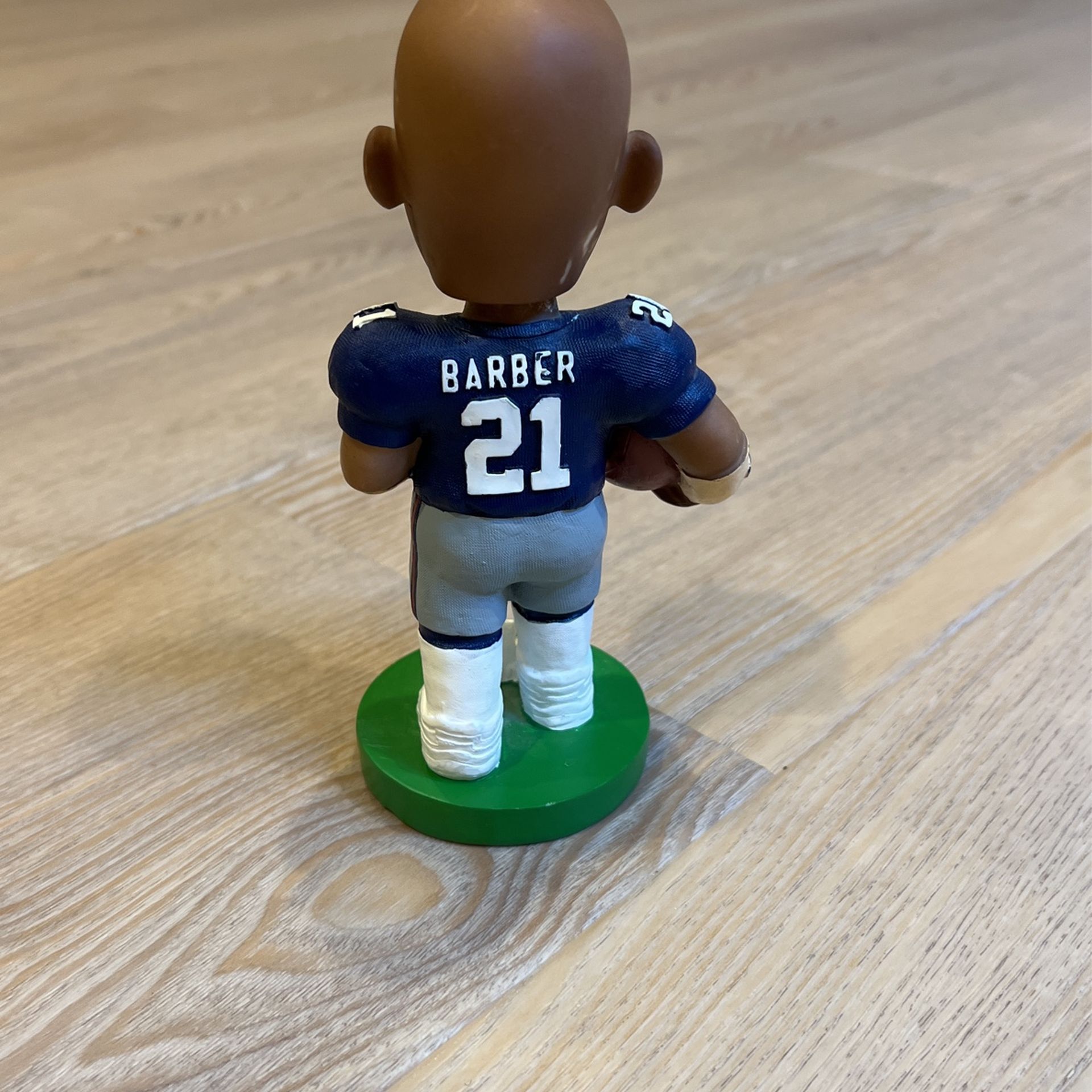 TIKI BARBER. Bobble dobble
