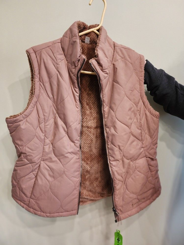 Women's Puffer Vest