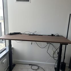 Ikea Mittzon Standing Table Walnut/Black