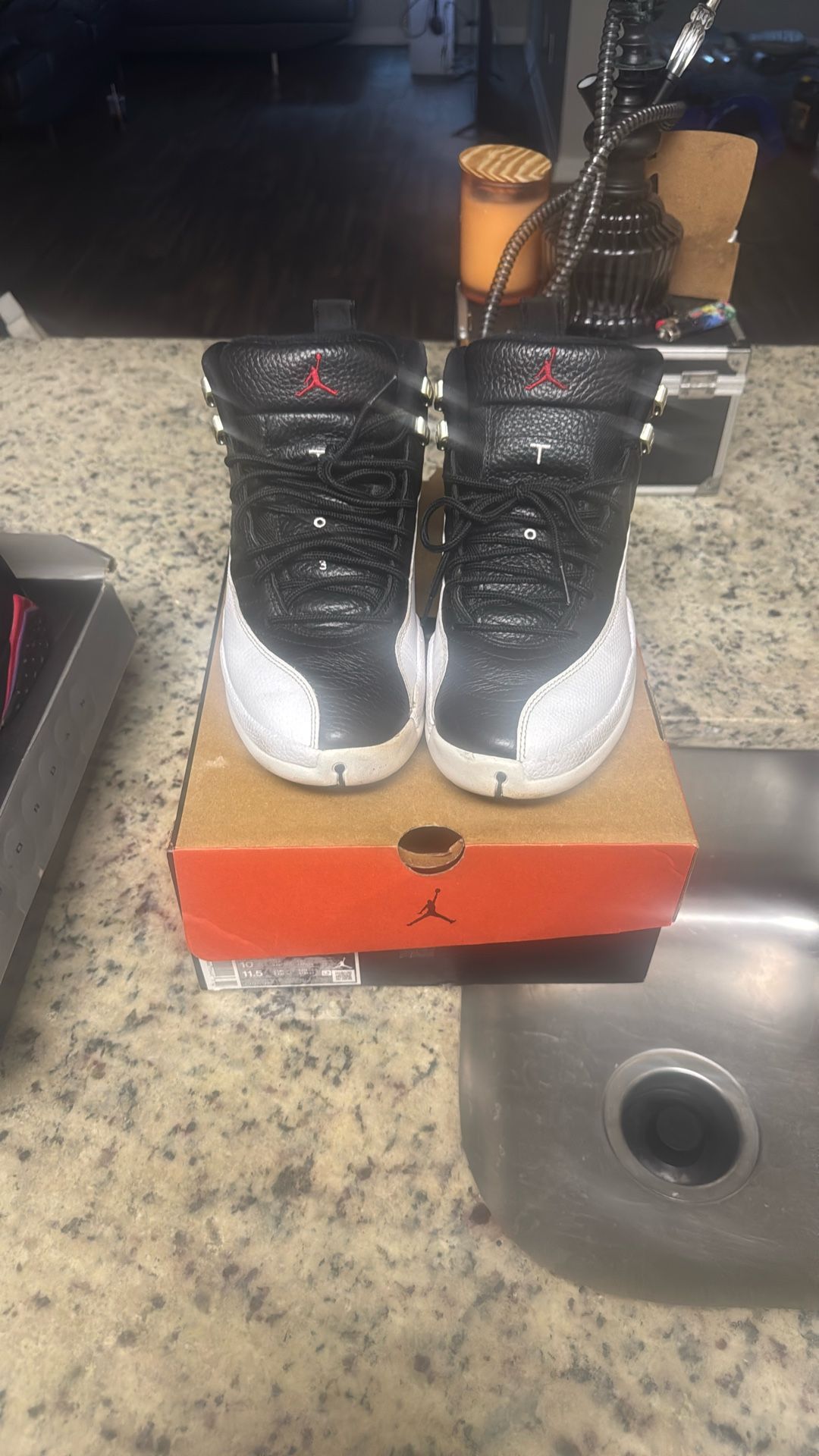 Air Jordan Playoff 12!