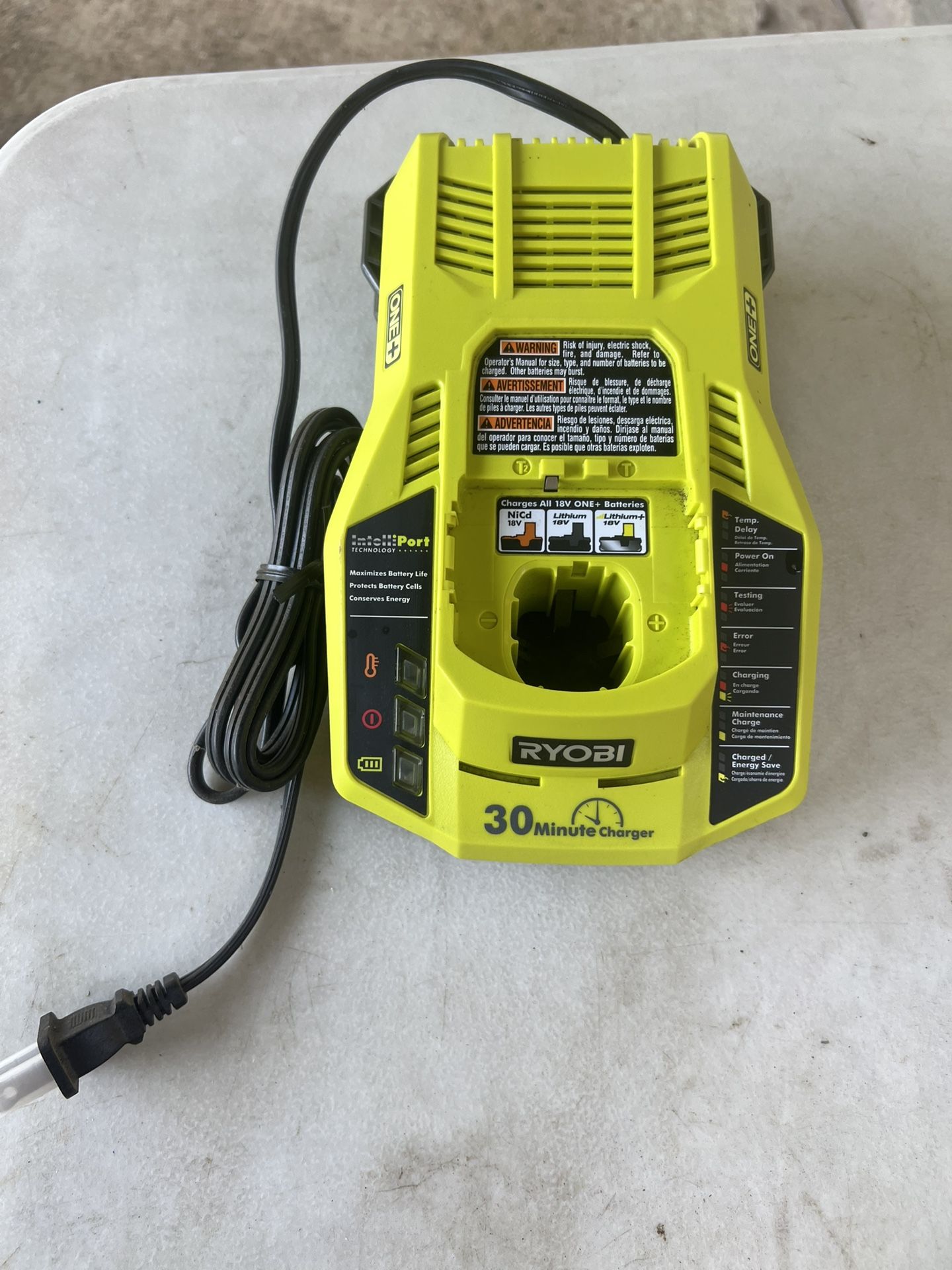 Ryobi Charger