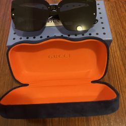 Gucci Sunglass