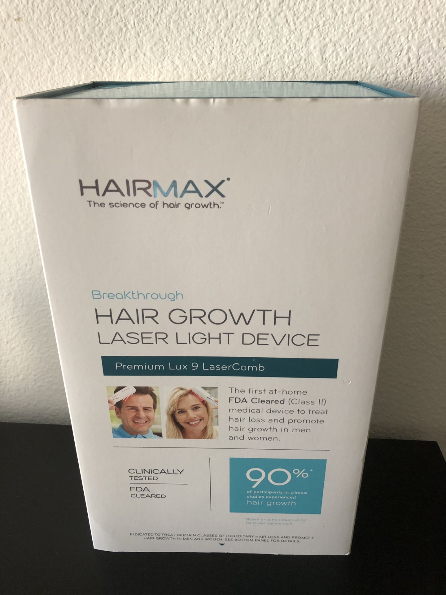 PREMIUM LUX 9 LASER COMB   with BATTERY CHARGER.  Breakthrough hair growth HAIR MAX Premium LUX 9 Hair Growth Laser Comb Light AND  main image 3