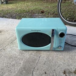 Retro Microwave