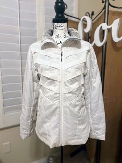 Women’s Columbia Sportswear Company White Jacket