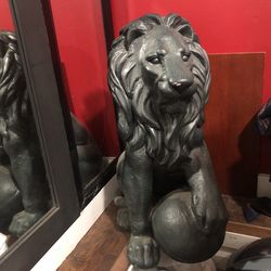 Lion Statue