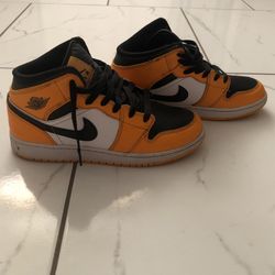 Jordan 1 pollen