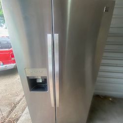 Kenmore Stainless Steel Fridge Good Condition $275 Firm (60 Day Warranty)