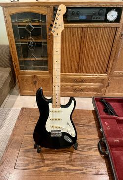 Vintage Fender MIK Squier Stratocaster Electric Guitar