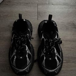 Balenciaga 3xl