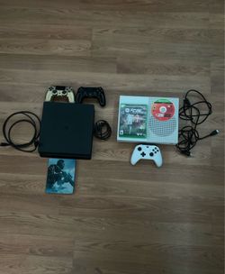 PS4 Slim and Xbox one S