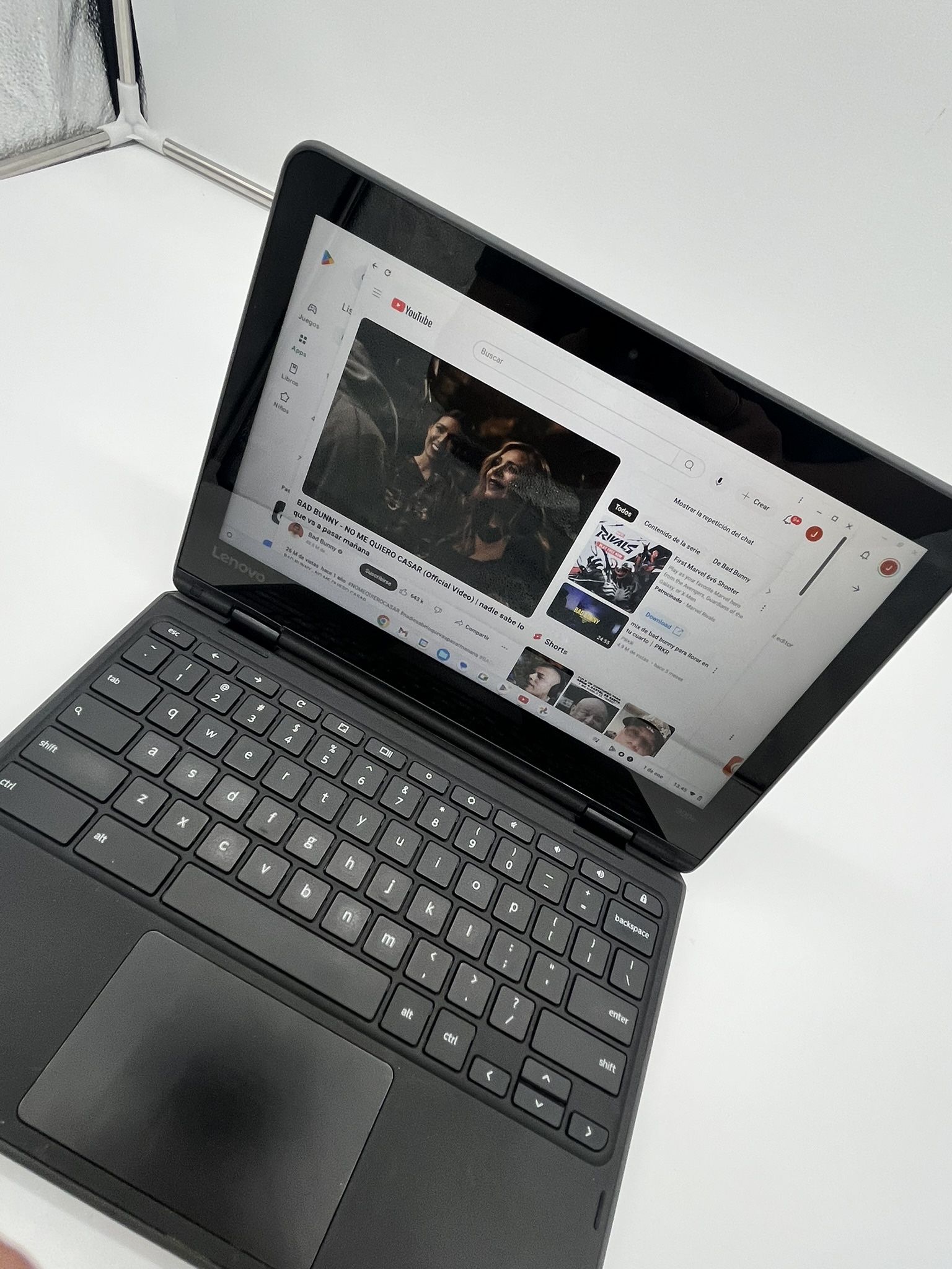 Lenovo 11.6" 300e Chromebook Touchscreen Used good With Charger $59