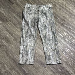 Size Large Camo Sweatpants 