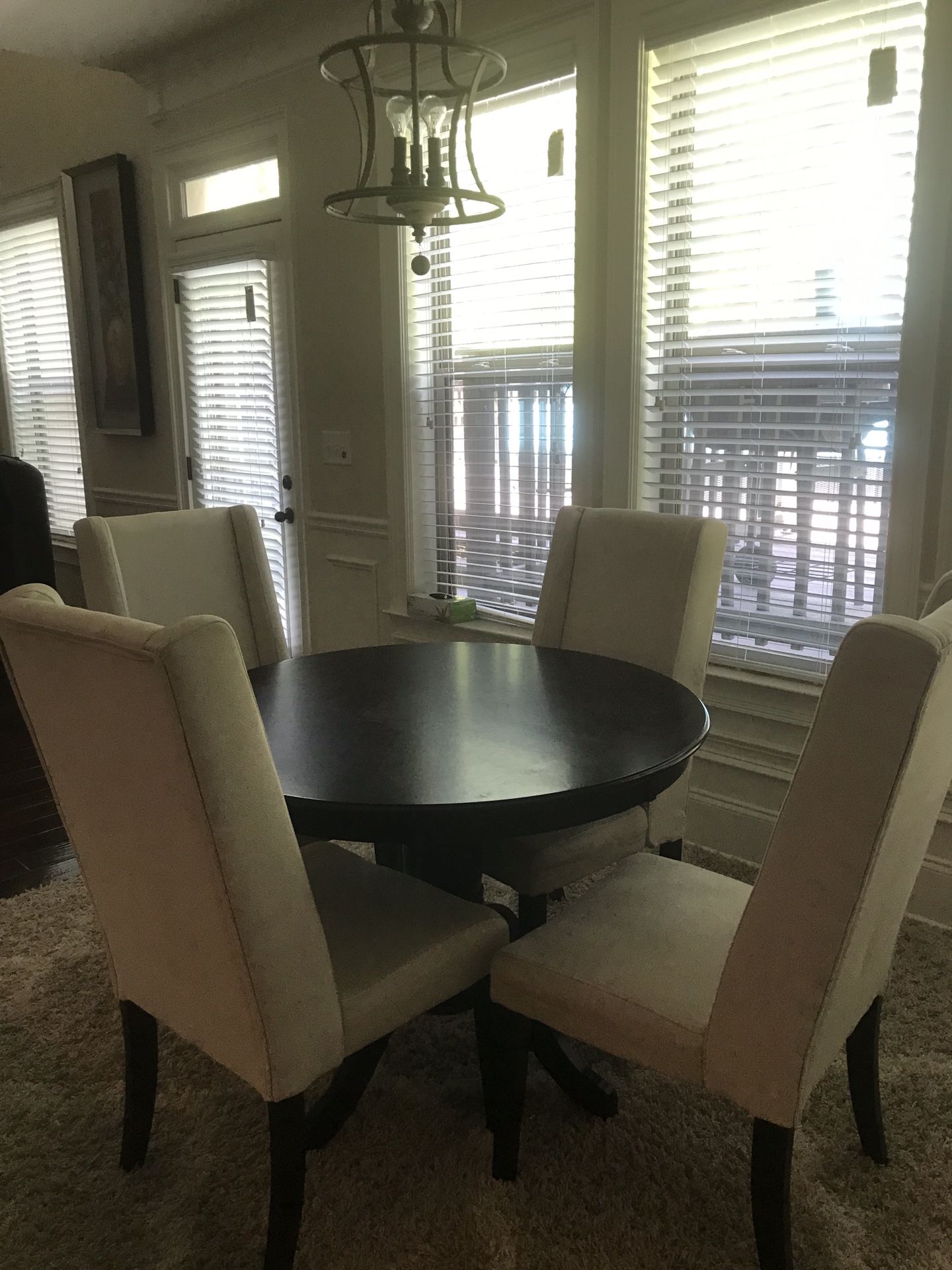 Nice table and chair set