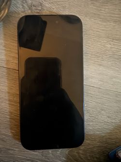 iPhone 14 Locked