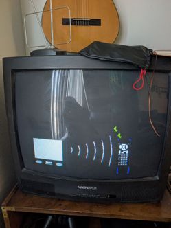 Magnavox CRT TV 19 Inch Screen Great for Retro Gaming