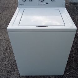 Whirlpool Top Load Washer with Agitator!