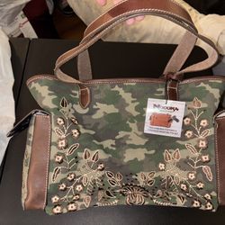 Nocona Shoulder Tote With Concealed Pocket