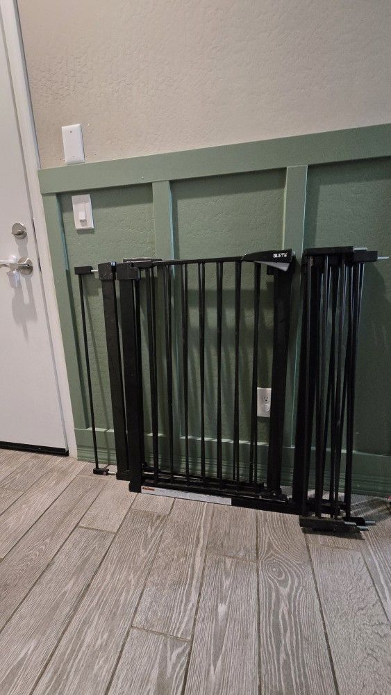 Baby/dog Gate wfdjnjc.com