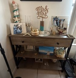 End table