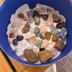 Natural Founding Rocks EVERYWHERE!