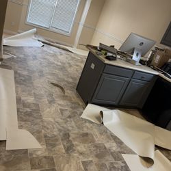 If You Looking For Carpet And Flooring Installation Luxury Vinyl Planks,laminate Sheet Vinyl Flooring And Hardwood Floors!!!