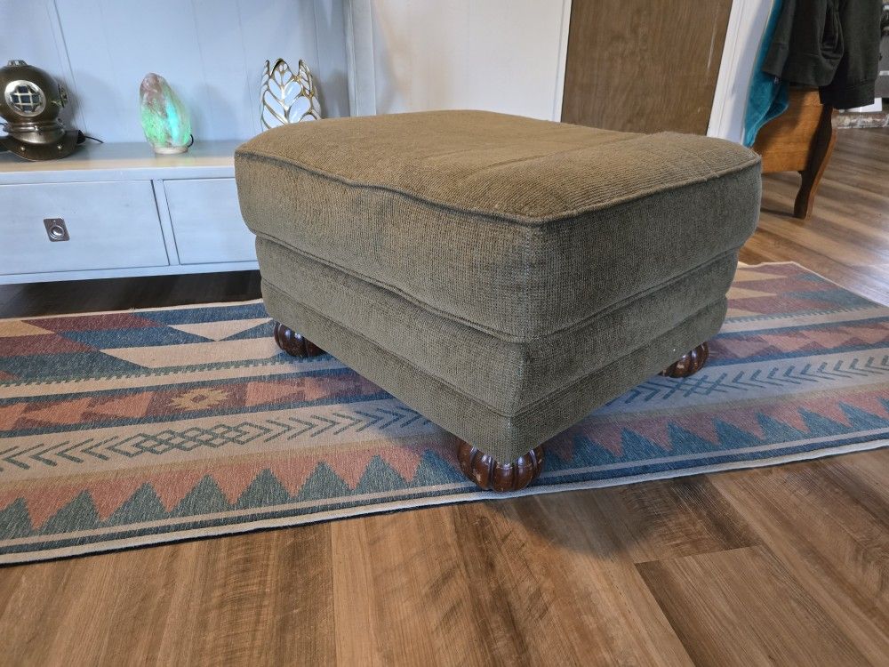 Green Ottoman