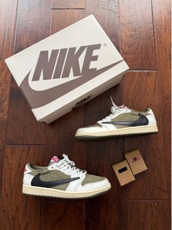 Travis Medium Olives