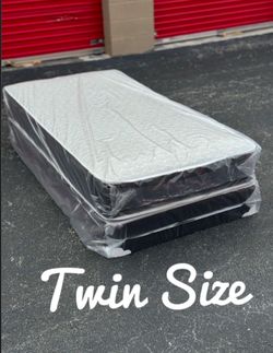 New Twin Size Mattress And Box Spring Set // We Offer  🚚