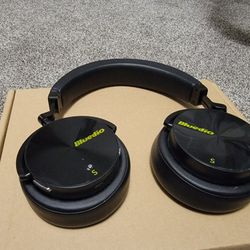 Bluedio T5S with active noise canceling, USB C