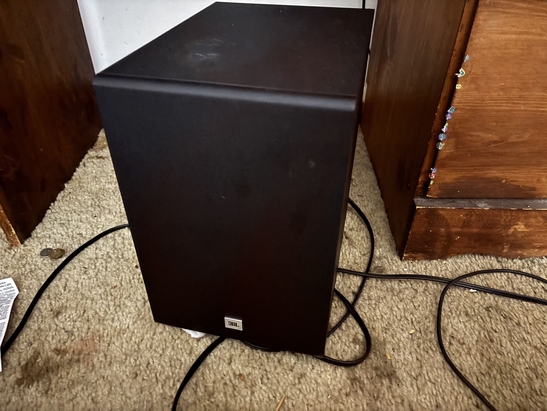 Insignia Tv With Soundbar And Subwoofer