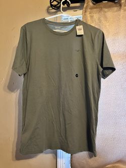 Men’s Hollister Shirt 