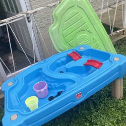 Step 2 Play Table Sand & Water 