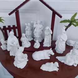 Vintage Nativity  Set AVON
