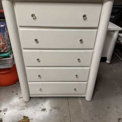 6 DRAWER SOLID WOOD DRESSER OBO