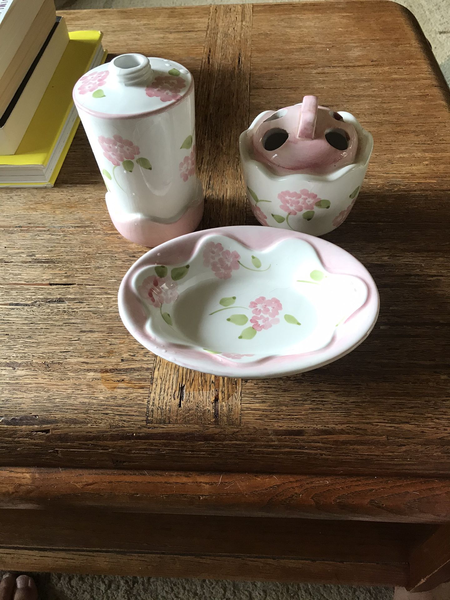 Bathroom set