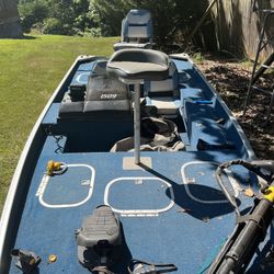 15 Foot Aluminum Bass Boat For Sale