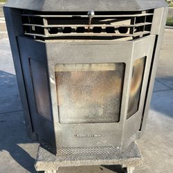 ComfortBilt HP22i Pellet Stove