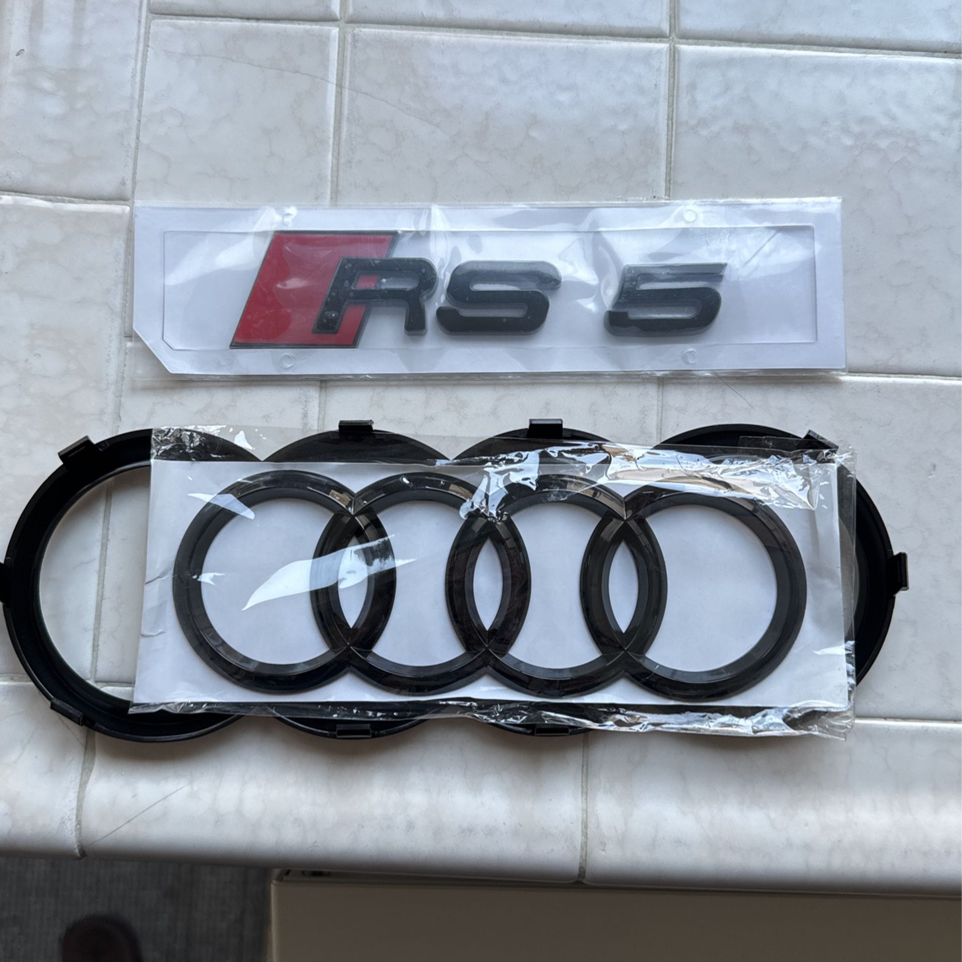 Black Audi RS5 emblems New