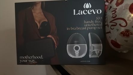 Lacevo breast pump