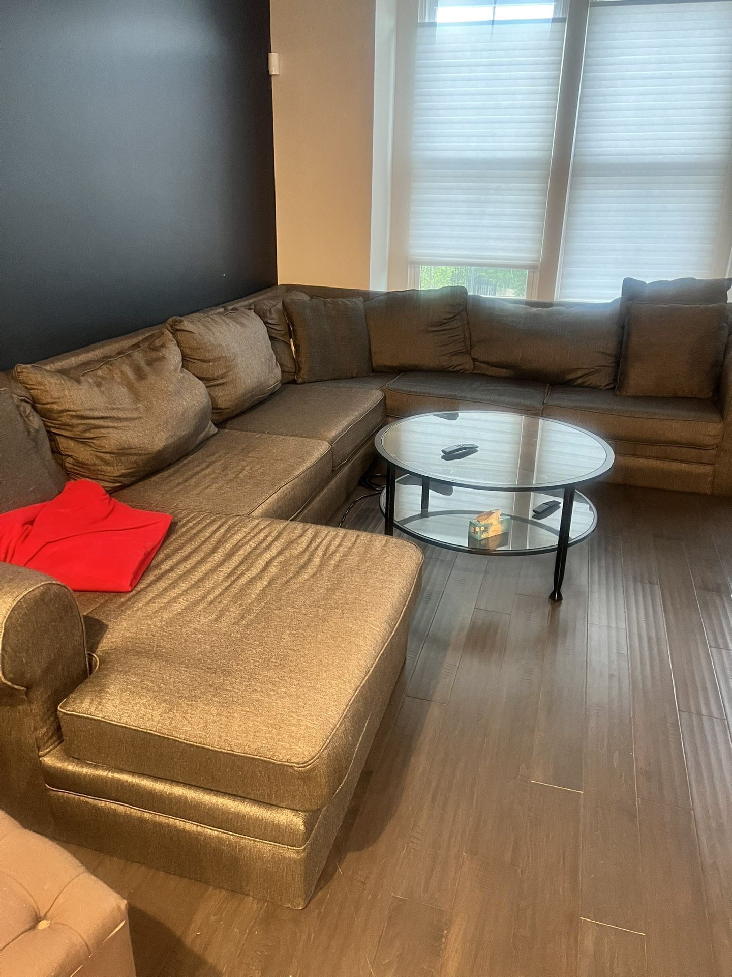 Gray Sectional Sofa with Chaise – Great Condition