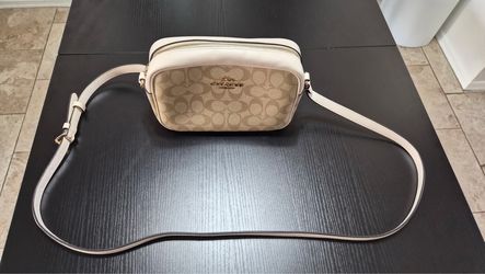 COACH Mini Camera Crossbody Bag in Signature Canvas (Light Khaki / Chalk)