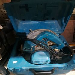 Makita Saw 